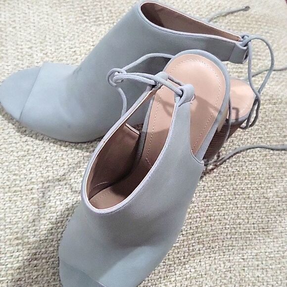 Charles David Ankle Boots - Picture 2 of 4